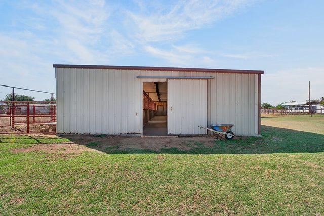 4413 Tanforan Ave, Midland, TX 79707