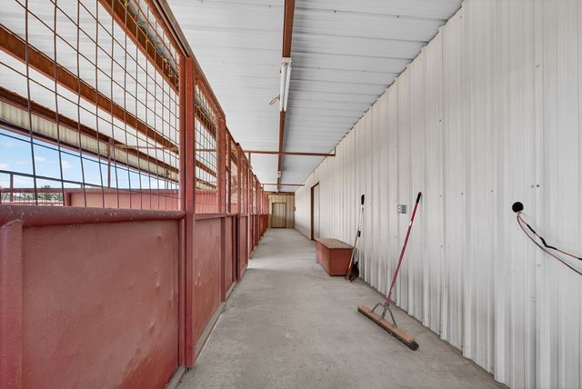 4413 Tanforan Ave, Midland, TX 79707