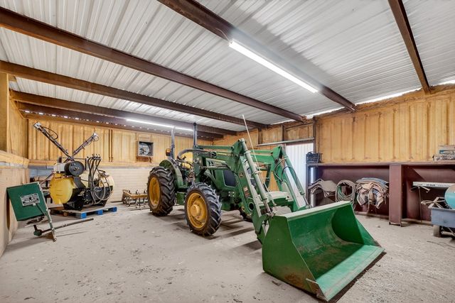 4413 Tanforan Ave, Midland, TX 79707