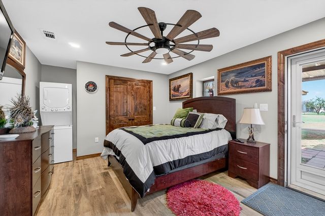 4413 Tanforan Ave, Midland, TX 79707