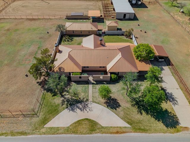 4413 Tanforan Ave, Midland, TX 79707