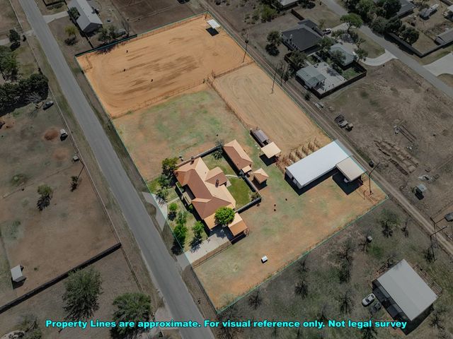 4413 Tanforan Ave, Midland, TX 79707