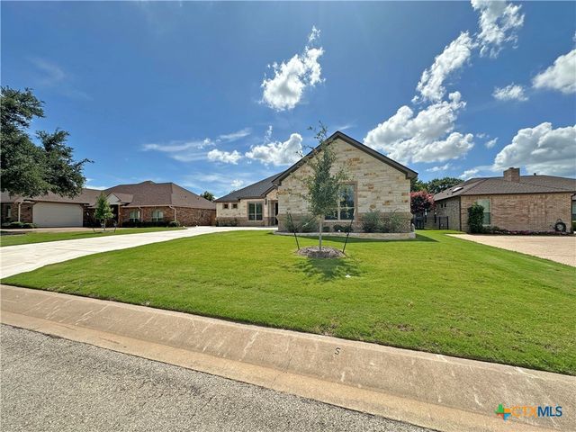 4316 Sunflower Lane, Temple, TX 76502