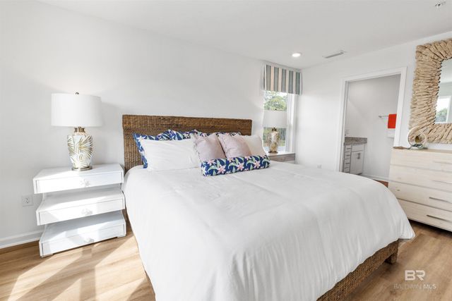 4340 Lost Bay Drive, Orange Beach, AL 36561