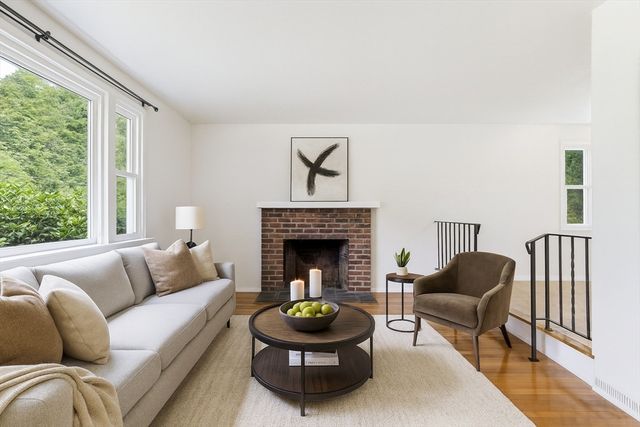 91 Old Post Road, Sharon, MA 02067