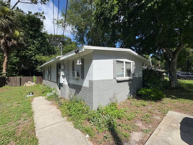 1620 SELMA AVENUE, Daytona Beach, FL 32117