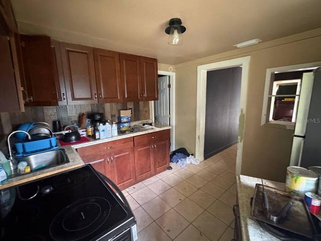 1620 SELMA AVENUE, Daytona Beach, FL 32117