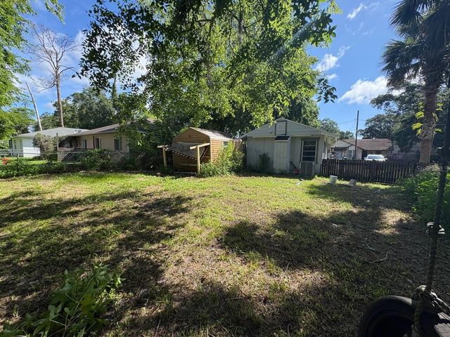 1620 SELMA AVENUE, Daytona Beach, FL 32117
