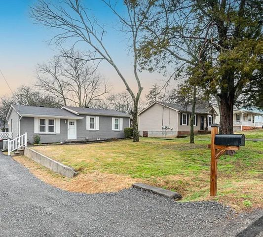 1430 Ocoee Trl, Madison, TN 37115