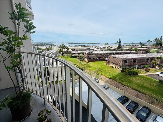 98-1038 Moanalua Road 7-803, Aiea, HI 96701