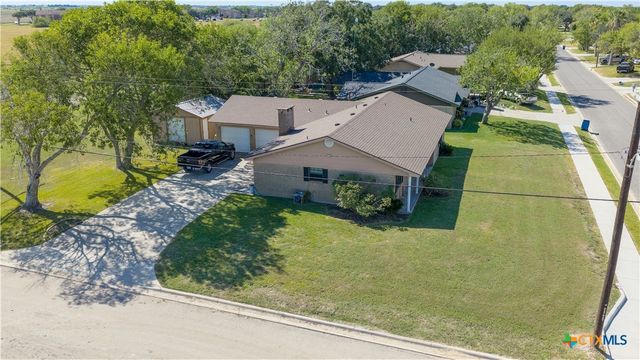 1704 Jackson Street, Port Lavaca, TX 77979