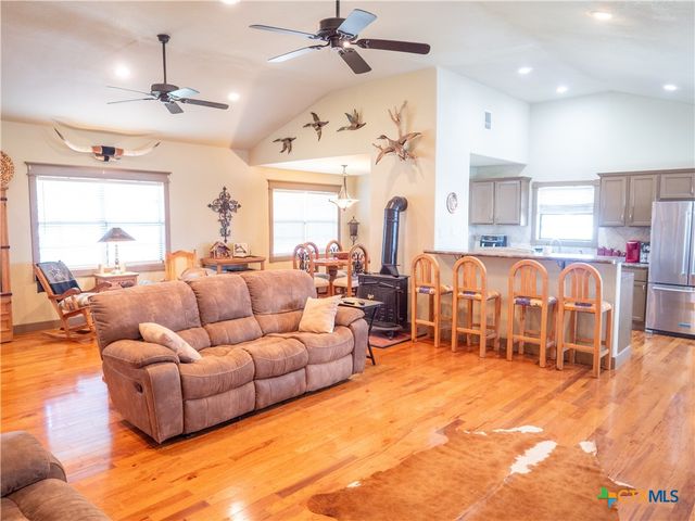 1704 Jackson Street, Port Lavaca, TX 77979