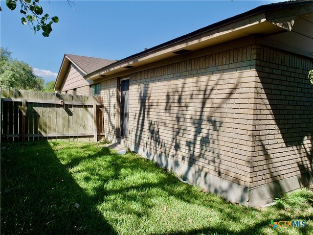 1704 Jackson Street, Port Lavaca, TX 77979