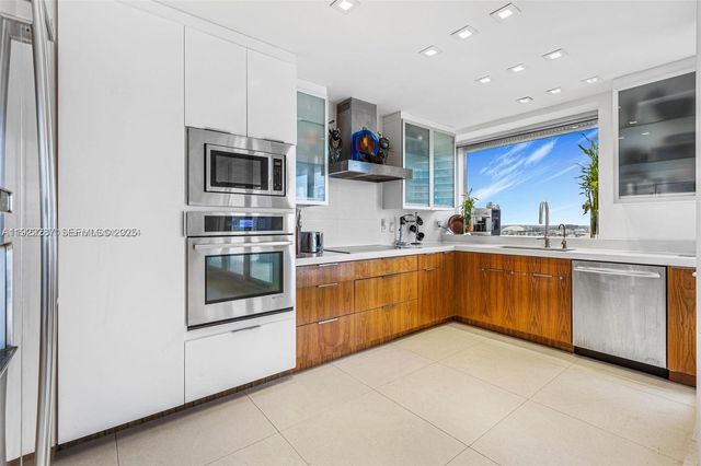1541 Brickell Avenue A-3902, Miami, FL 33129