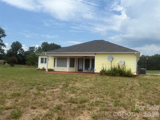 1038 Steel Bridge Road, Mooresboro, NC 28114