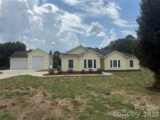 1038 Steel Bridge Road, Mooresboro, NC 28114