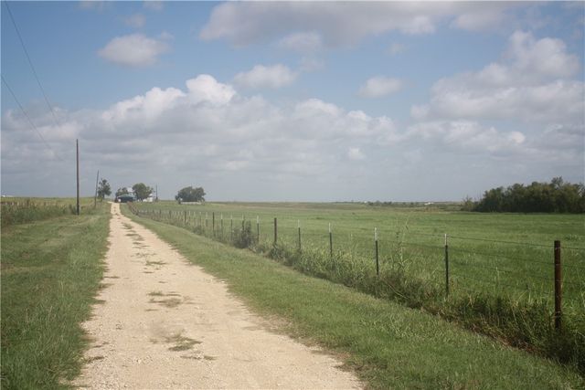 501 Fm 935, Troy, TX 76579