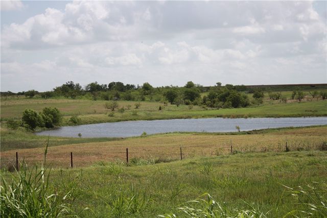 501 Fm 935, Troy, TX 76579