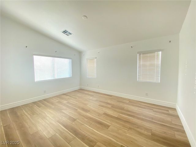 274 Broken Par Drive, Las Vegas, NV 89148