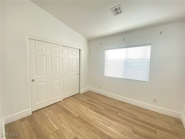 274 Broken Par Drive, Las Vegas, NV 89148