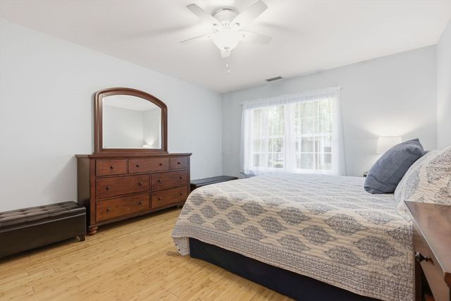 812 Gazebo Circle 812, Reading, MA 01867