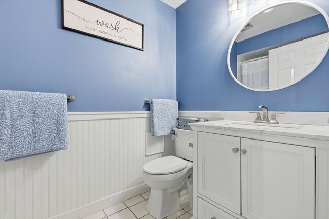 812 Gazebo Circle 812, Reading, MA 01867