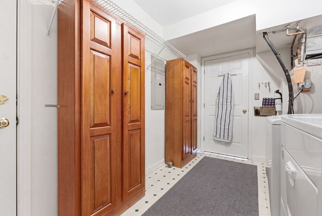812 Gazebo Circle 812, Reading, MA 01867
