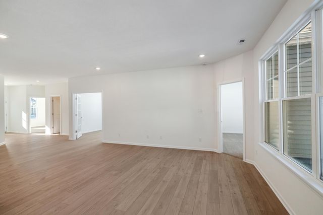 4066 Reflection Place, Valparaiso, IN 46385