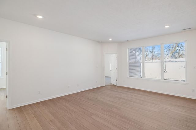 4066 Reflection Place, Valparaiso, IN 46385