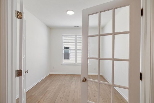 4066 Reflection Place, Valparaiso, IN 46385