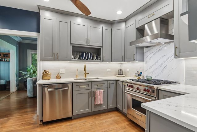 12209 S 93rd Avenue, Palos Park, IL 60464
