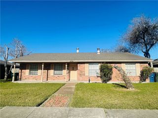 6510 Pharaoh Dr A, Corpus Christi, TX 78412