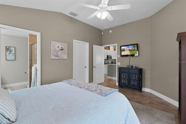 5075 NEPTUNE CIRCLE, Oxford, FL 34484