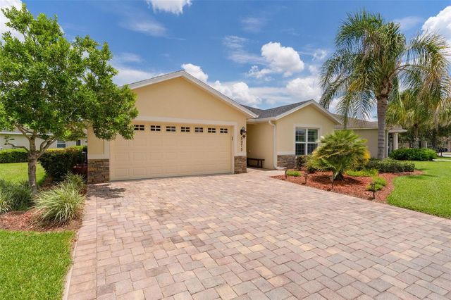 5075 NEPTUNE CIRCLE, Oxford, FL 34484