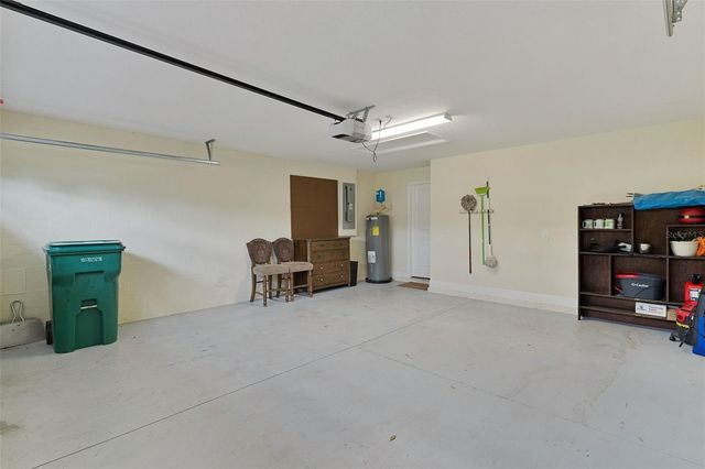 5075 NEPTUNE CIRCLE, Oxford, FL 34484