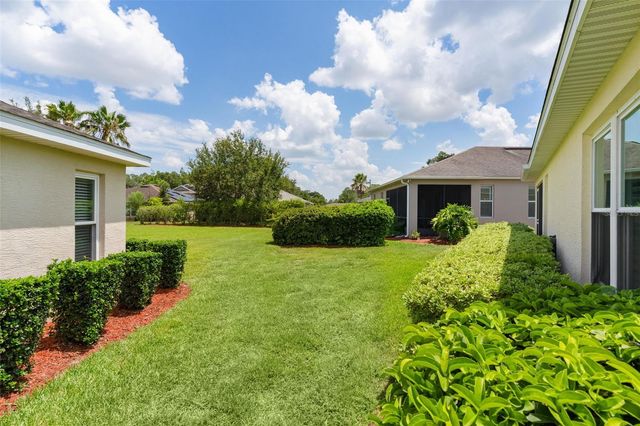 5075 NEPTUNE CIRCLE, Oxford, FL 34484