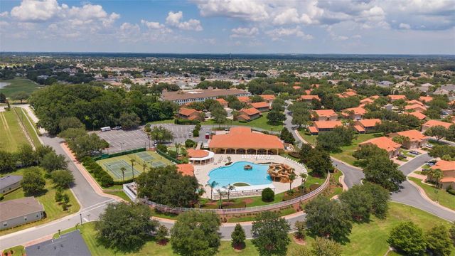 5075 NEPTUNE CIRCLE, Oxford, FL 34484