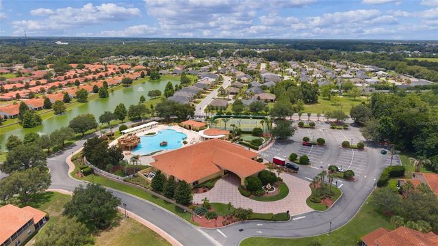 5075 NEPTUNE CIRCLE, Oxford, FL 34484