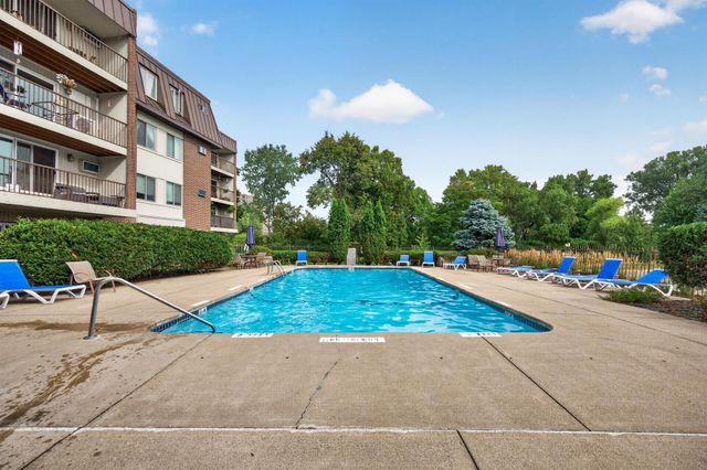 4820 Park Commons Drive 138, Saint Louis Park, MN 55416