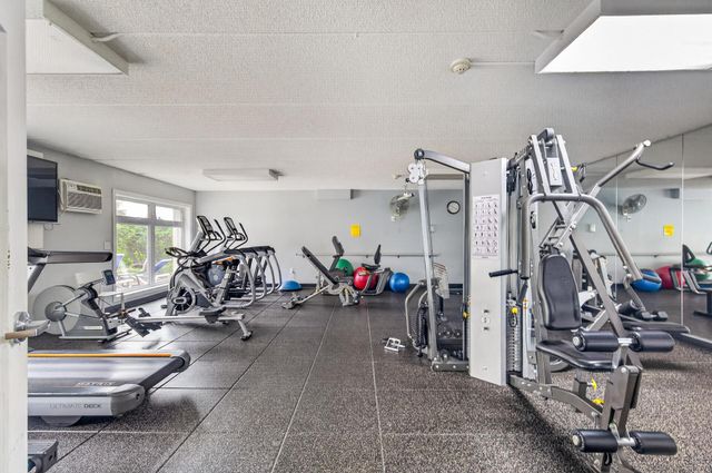 4820 Park Commons Drive 138, Saint Louis Park, MN 55416