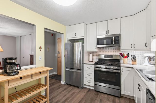 4820 Park Commons Drive 138, Saint Louis Park, MN 55416