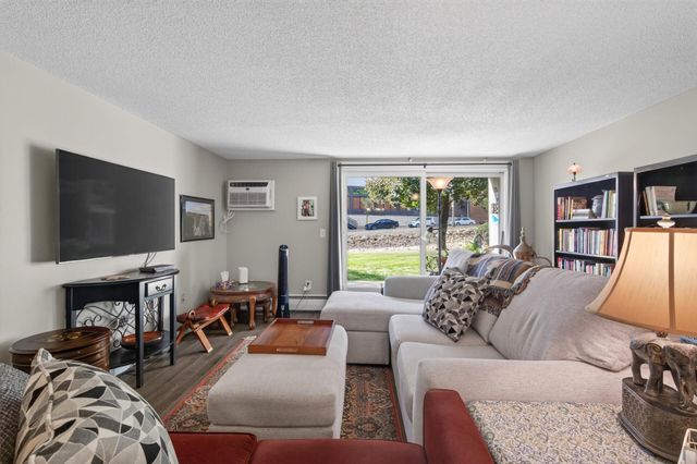 4820 Park Commons Drive 138, Saint Louis Park, MN 55416