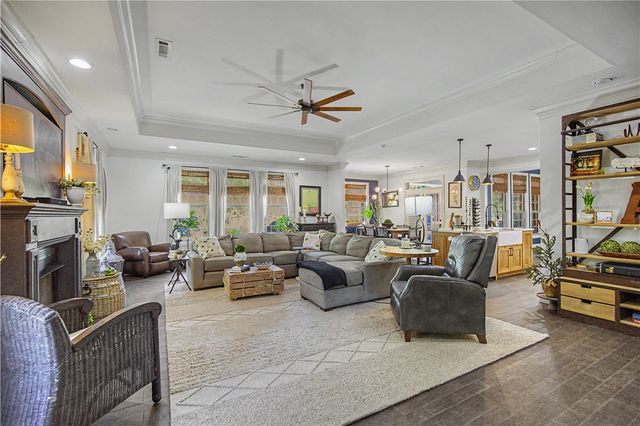 13187 Rusty Blackhaw Court, Springdale, AR 72762