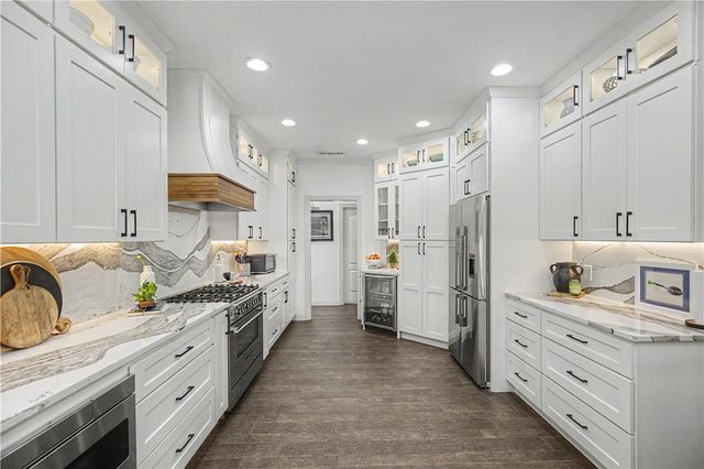 13187 Rusty Blackhaw Court, Springdale, AR 72762