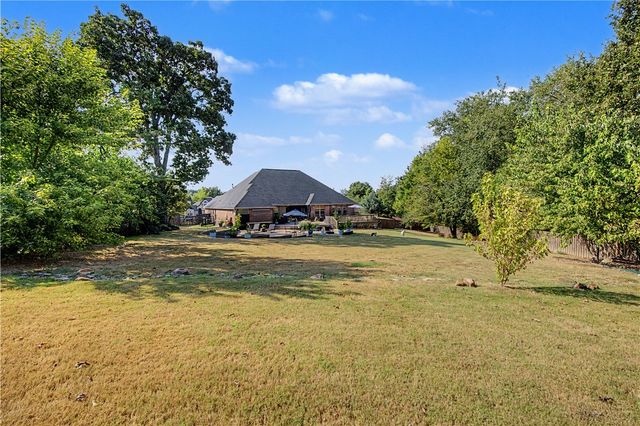13187 Rusty Blackhaw Court, Springdale, AR 72762