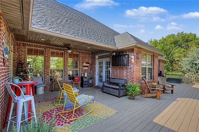 13187 Rusty Blackhaw Court, Springdale, AR 72762