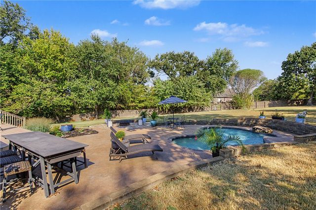 13187 Rusty Blackhaw Court, Springdale, AR 72762