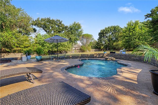 13187 Rusty Blackhaw Court, Springdale, AR 72762