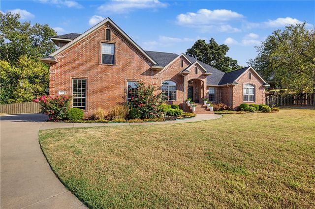 13187 Rusty Blackhaw Court, Springdale, AR 72762