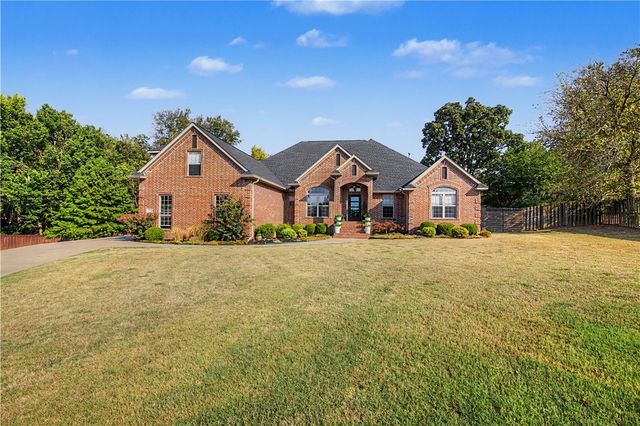 13187 Rusty Blackhaw Court, Springdale, AR 72762
